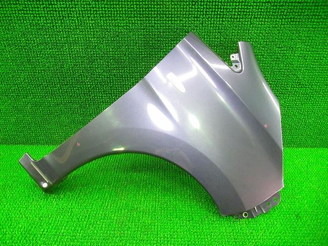 【中古】中古部品 ｅＫカスタム B11W 右ﾌﾛﾝﾄﾌｪﾝﾀﾞｰ 【3330210100-000037008210600】