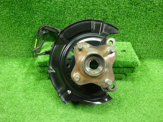 【中古】中古部品 タント LA650S 右ﾌﾛﾝﾄﾅｯｸﾙﾊﾌﾞ 【3330250100-000000888444310】