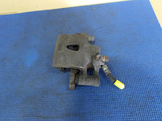 【中古】中古部品 エブリィ DE51V 左ﾌﾛﾝﾄｷｬﾘﾊﾟｰ 【3340220100-000225068444360】 6,186円