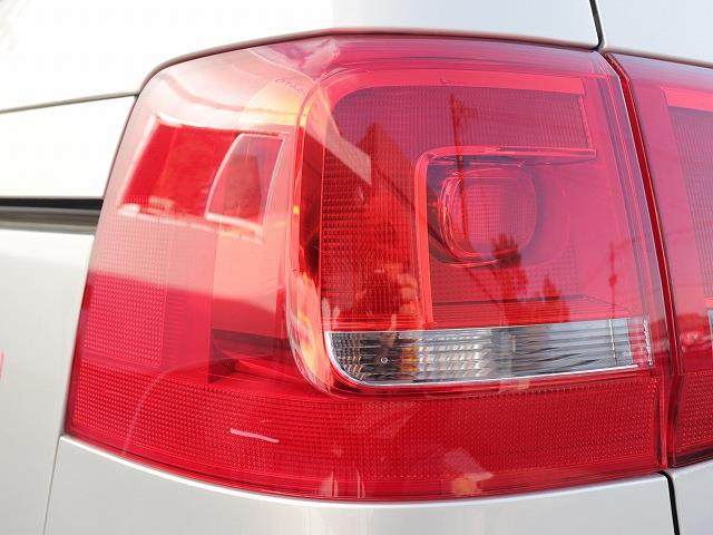 【中古】中古部品 VW シャラン 7NCAV 左ﾃｰﾙﾗﾝﾌﾟ 【3310070100-0000Y0764415600】