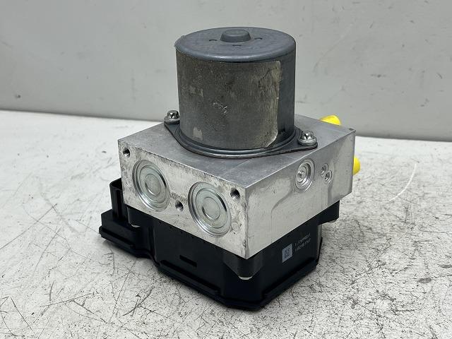 【中古】中古部品 VW シャラン 7NCAV ABSアクチュエーター 【3310070100-0000Y0764442500】|e-cleマート
