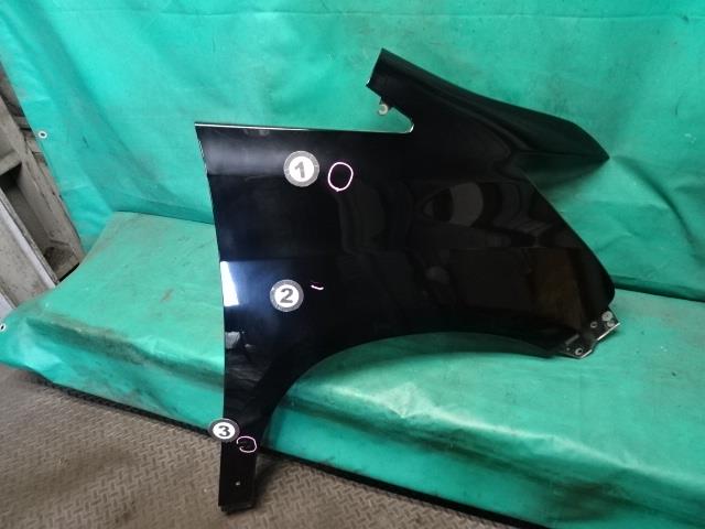 【中古】中古部品 ヴェルファイア ANH20W 右ﾌﾛﾝﾄﾌｪﾝﾀﾞｰ 【3330990500-250130000110600】