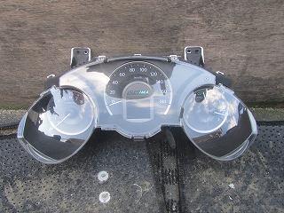【中古】中古部品 フィット GP1 ｽﾋﾟｰﾄﾞﾒｰﾀｰ 【3310030100-241120000161400】