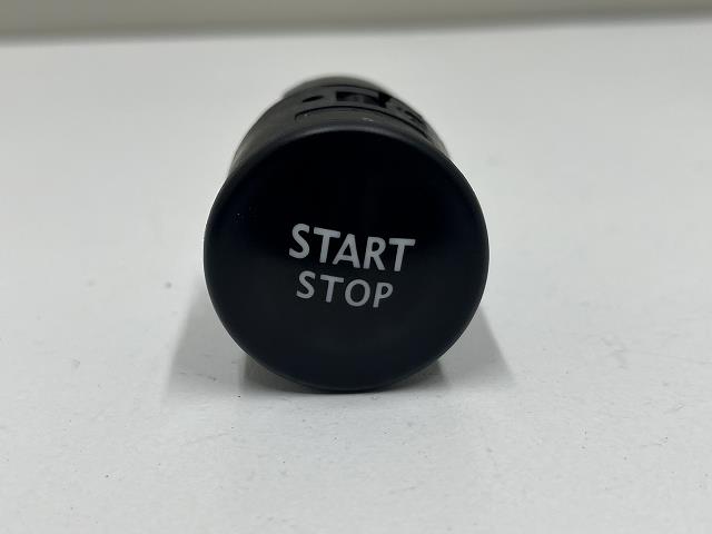 【中古】中古部品 ルノー キャプチャー 2RH5F ｲｸﾞﾆｯｼｮﾝｽｲｯﾁ 【3310070100-0000Y0763168650】