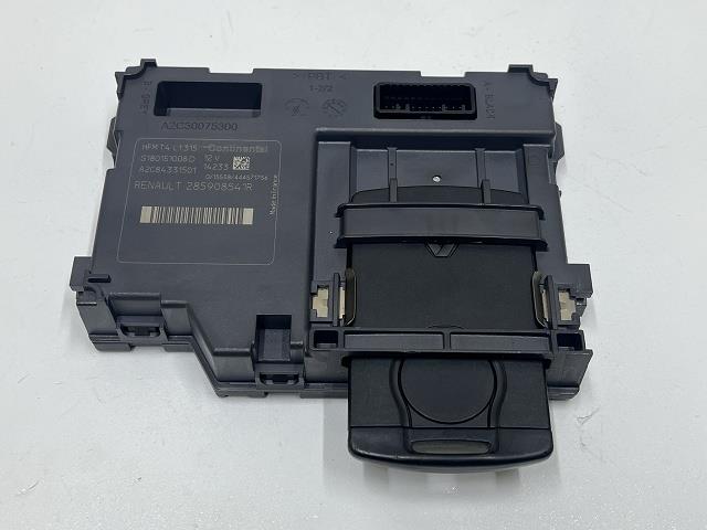 【中古】中古部品 ルノー キャプチャー 2RH5F ｲｸﾞﾆｯｼｮﾝｽｲｯﾁ 【3310070100-0000Y0763168651】