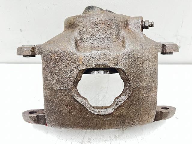 【中古】中古部品 シボレー FUMEI 右ﾌﾛﾝﾄｷｬﾘﾊﾟｰ 【3310070100-000183024644330】