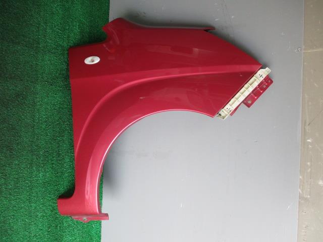 【中古】中古部品 ステラ RN1 右ﾌﾛﾝﾄﾌｪﾝﾀﾞｰ 【3330560100-001501193010600】