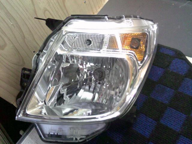 【中古】中古部品 ワゴンＲ MH34S 左ﾍｯﾄﾞﾗﾝﾌﾟ 【3330220100-250205000210900】