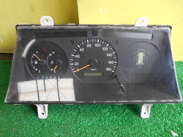【中古】中古部品 ハイエース KZH110G ｽﾋﾟｰﾄﾞﾒｰﾀｰ 【3330560100-001198940261400】