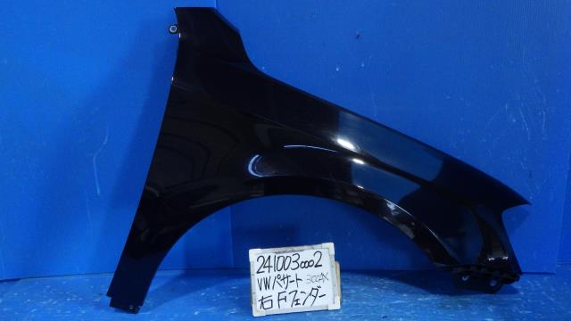 【中古】中古部品 VW パサート 3CCAX 右ﾌﾛﾝﾄﾌｪﾝﾀﾞｰ 【3330340100-241003000210600】 12,808円