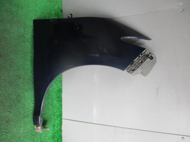 【中古】中古部品 エスティマ ACR50W 右ﾌﾛﾝﾄﾌｪﾝﾀﾞｰ 【3330560100-001607670610600】