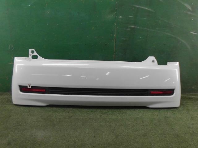 【中古】中古部品 ムーヴ L175S ﾘｱﾊﾞﾝﾊﾟｰ 【3330150100-000025302915100】