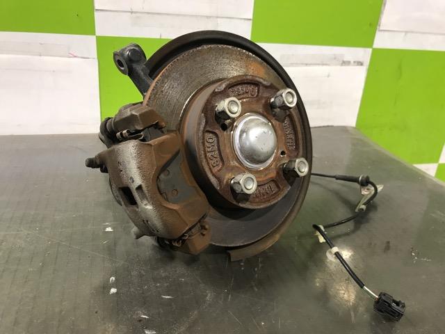 【中古】中古部品 キャリィ DA16T 右ﾌﾛﾝﾄﾅｯｸﾙﾊﾌﾞ 【3330530100-000005352144310】