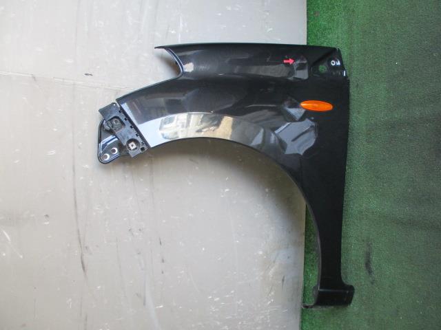 【中古】中古部品 ミラ L275S 左ﾌﾛﾝﾄﾌｪﾝﾀﾞｰ 【3330560100-001455036510700】