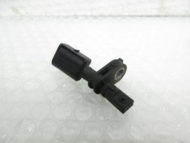 【中古】中古部品 アウディ A1 8XCAX ABSｾﾝｻｰ 【3500170000-250214501563450】