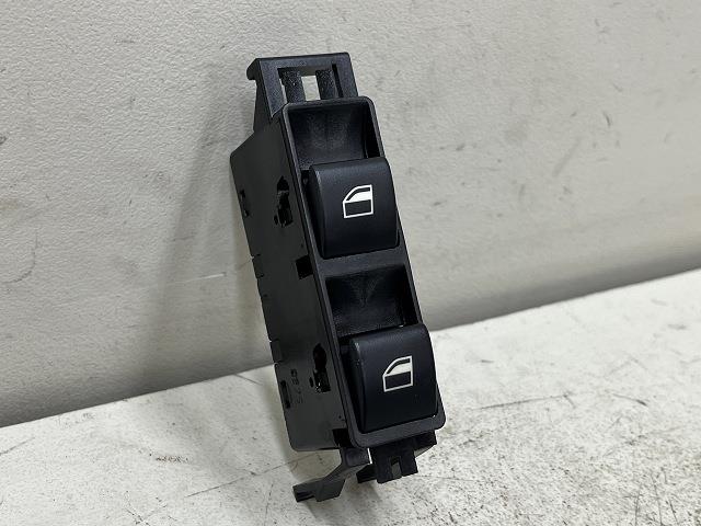 【中古】中古部品 BMW 3シリーズ AY20 ﾊﾟﾜｰｳｲﾝﾄﾞｳｽｲｯﾁ 【3310070100-0000Y0749661901】