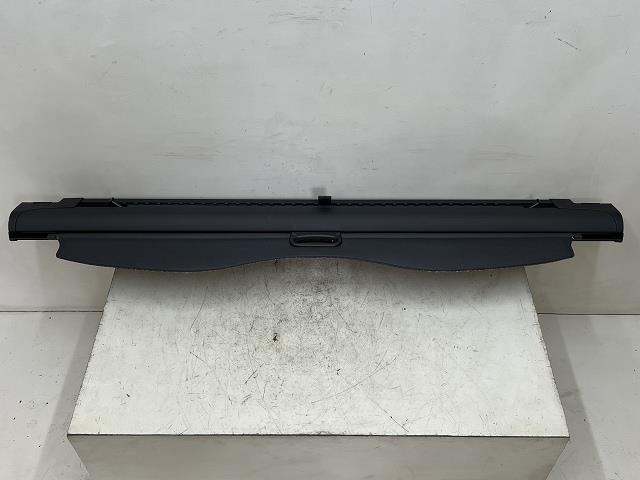 【中古】中古部品 BMW 3シリーズ AY20 リアボード・トノカバー 【3310070100-0000Y0749671100】