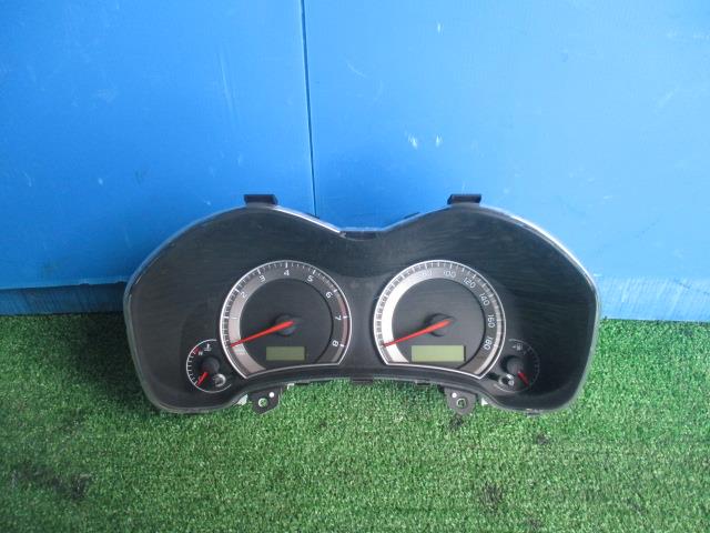 【中古】中古部品 オーリス NZE151H ｽﾋﾟｰﾄﾞﾒｰﾀｰ 【3330560100-001331719761400】