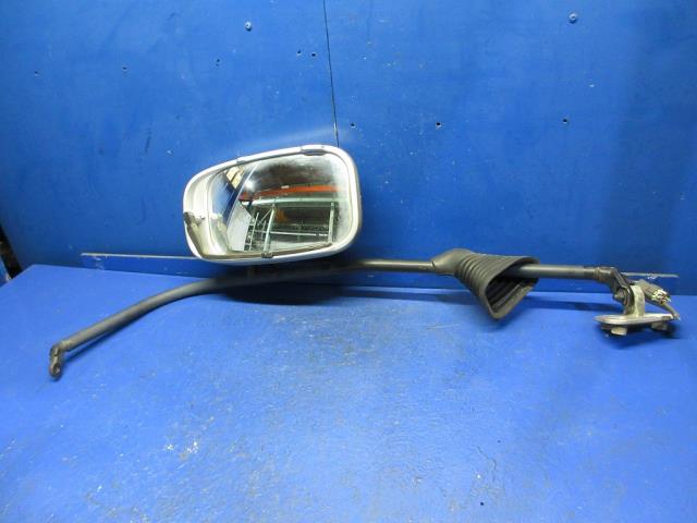 【中古】中古部品 いすゞ大型車 CXY23V4J 右ｻｲﾄﾞﾐﾗｰ 【3310270100-000013545013500】