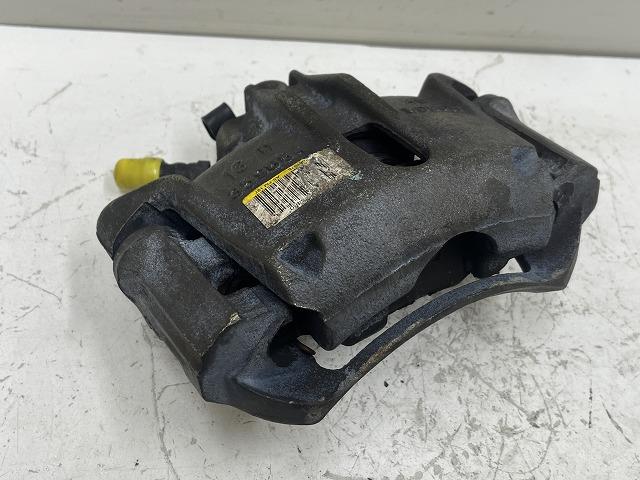 【中古】中古部品 プジョー 206 T14 右ﾌﾛﾝﾄｷｬﾘﾊﾟｰ 【3310070100-000711415944330】