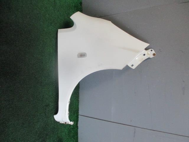 【中古】中古部品 ライフ JB5 右ﾌﾛﾝﾄﾌｪﾝﾀﾞｰ 【3330560100-001617008610600】