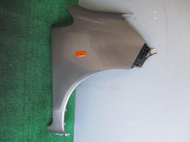 【中古】中古部品 ライフ JB5 右ﾌﾛﾝﾄﾌｪﾝﾀﾞｰ 【3330560100-001517408010600】