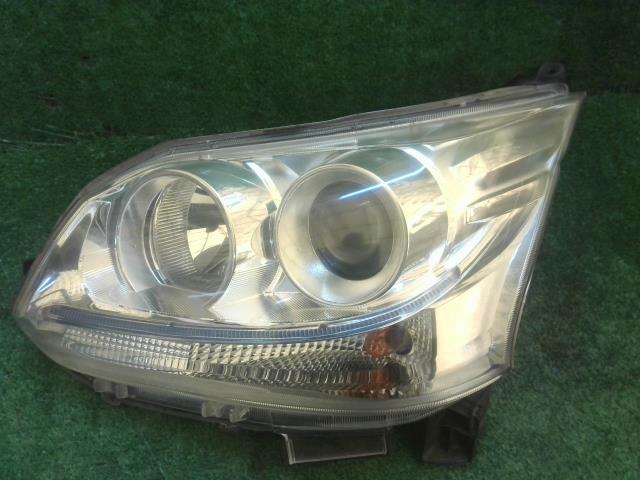 【中古】中古部品 ムーヴ LA100S 左ﾍｯﾄﾞﾗﾝﾌﾟ 【3260240000-250214000310900】