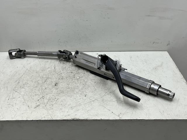 【中古】中古部品 VW ポロ 6RCBZ ｽﾃｱﾘﾝｸﾞｺﾗﾑ 【3310070100-0000Y0762047140】