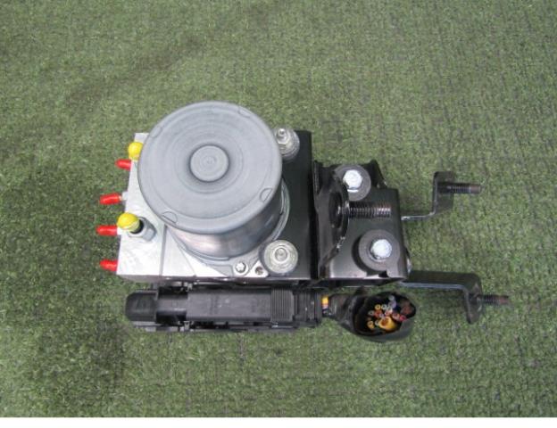 【中古】中古部品 フェアレディZ Z34 ABSｱｸﾁｭｴｰﾀｰ 【3330200100-242314000042500】｜e-cleマート