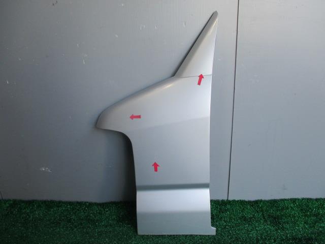 【中古】中古部品 ミニキャブ U61V 左ﾌﾛﾝﾄﾌｪﾝﾀﾞｰ 【3330560100-001574328610700】