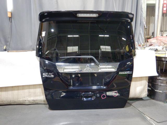 【中古】中古部品 ｅＫスペース B11A ﾊﾞｯｸﾄﾞｱ 【3330810100-250217000115800】 17,325円