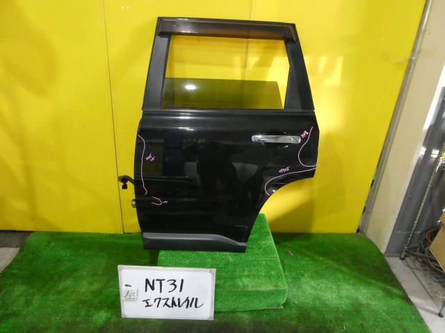 【中古】中古部品 エクストレイル NT31 左リアドア 【3331010600-250218000213400】