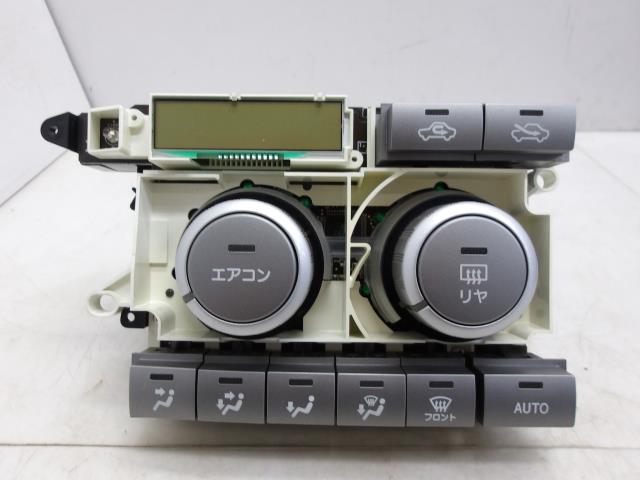 【中古】中古部品 ラウム NCZ20 A/Cｽｲｯﾁﾊﾟﾈﾙ 【3310250100-000253001960900】