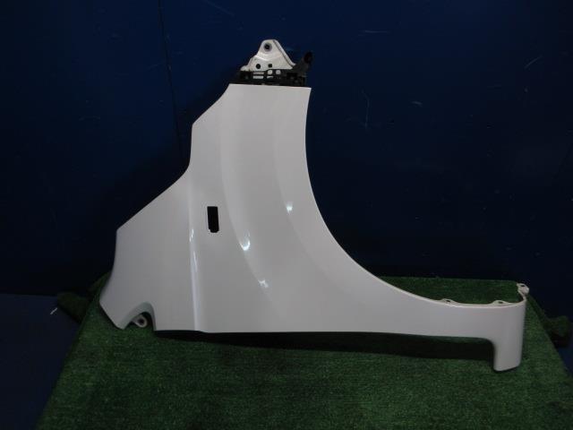 【中古】中古部品 Ｎ－ＷＧＮ JH1 右ﾌﾛﾝﾄﾌｪﾝﾀﾞｰ 【3310270100-000014651710600】