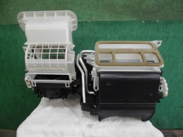 【中古】中古部品 ワゴンＲ MH35S その他 A/Cﾋｰﾀｰ系 【3310420000-000002326769300】｜e-cleマート