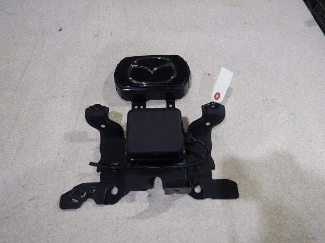 【中古】中古部品 デミオ DJ5FS ｶﾒﾗ 【3330810100-250220000215850】