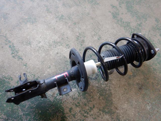 【中古】中古部品 デミオ DJ5FS 左ﾌﾛﾝﾄｽﾄﾗｯﾄ 【3330810100-250220000250210】