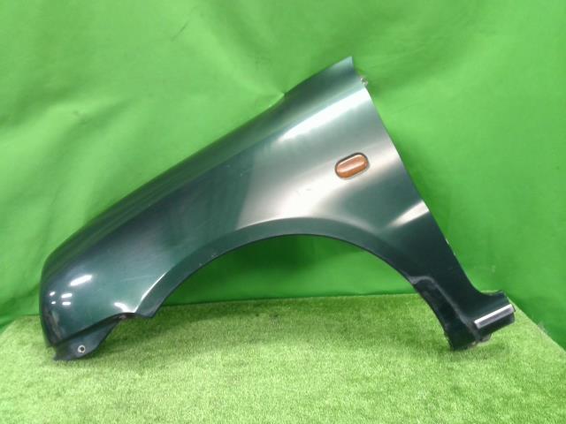 【中古】中古部品 オプティ L800S 左ﾌﾛﾝﾄﾌｪﾝﾀﾞｰ 【3310200100-000021364810700】