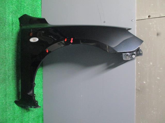 【中古】中古部品 アクセラ BK5P 右ﾌﾛﾝﾄﾌｪﾝﾀﾞｰ 【3330560100-001487456310600】