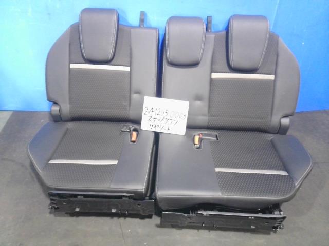 【中古】中古部品 ステップワゴン RP5 ﾘｱｼｰﾄ 【3310220100-241205000370800】