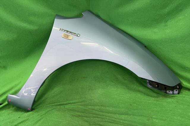 【中古】中古部品 プリウス NHW20 右ﾌﾛﾝﾄﾌｪﾝﾀﾞｰ 【3330240100-002025521710600】