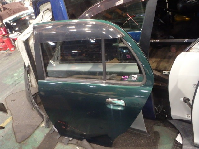 【中古】中古部品 ミラジーノ L650S 左ﾘｱﾄﾞｱ 【3331010800-000023023713400】