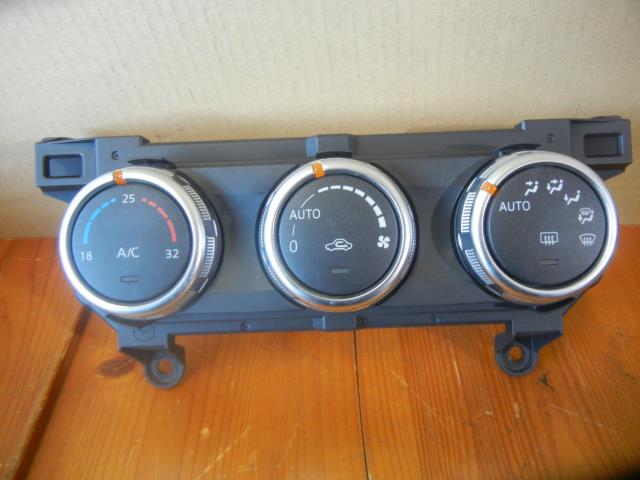 【中古】中古部品 デミオ DJ3FS A/Cｽｲｯﾁﾊﾟﾈﾙ 【3340220100-000225080660900】 6,437円