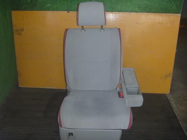 【中古】中古部品 ムーヴコンテ L585S ﾄﾞﾗｲﾊﾞｰｼｰﾄ 【3330370100-000253002470500】