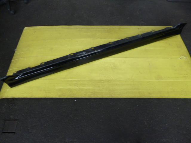 【中古】中古部品 ｂＢ NCP31 右ｻｲﾄﾞｽﾃｯﾌﾟ 【3330560100-000932685913700】