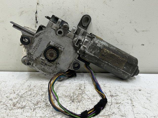 【中古】中古部品 ベンツ Sクラス 220173 その他 ﾓｰﾀｰ 【3310070100-000683641969400】