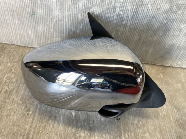 【中古】中古部品 アルト HA37S 右ｻｲﾄﾞﾐﾗｰ 【3330580100-000253001813500】