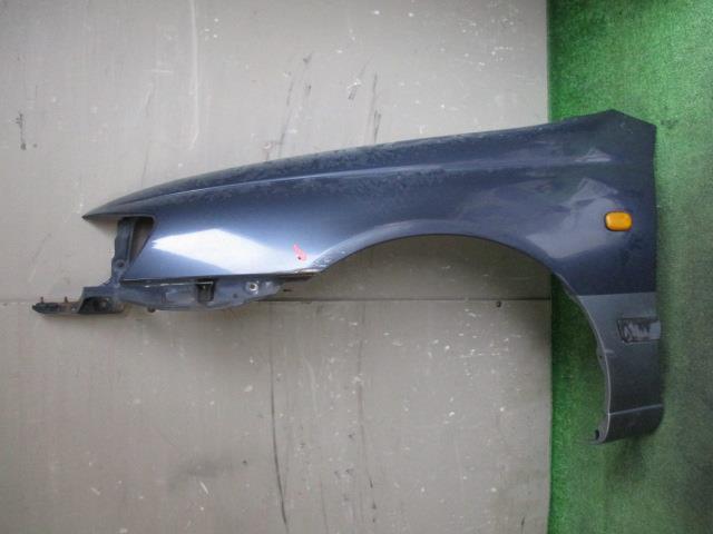 【中古】中古部品 カルディナ ST190G 左ﾌﾛﾝﾄﾌｪﾝﾀﾞｰ 【3330560100-001442164910700】