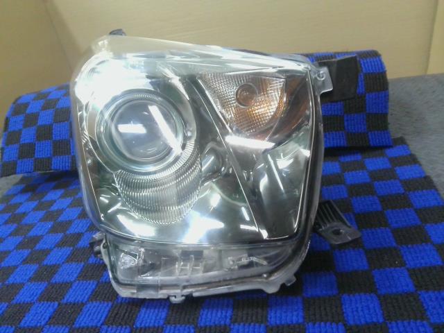 【中古】中古部品 ｉＱ NGJ10 右ﾍｯﾄﾞﾗﾝﾌﾟ 【3310540000-000025020510800】