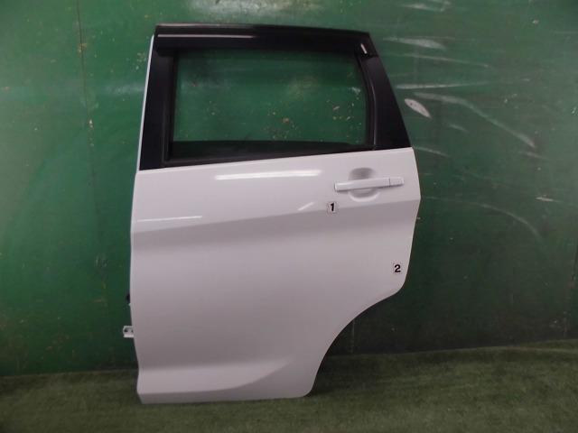 【中古】中古部品 デイズ B21W 左ﾘｱﾄﾞｱ 【3330150100-000025302413400】